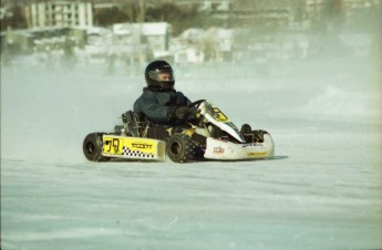 Retour dans le passé - Karting sur Glace, Granby 2000