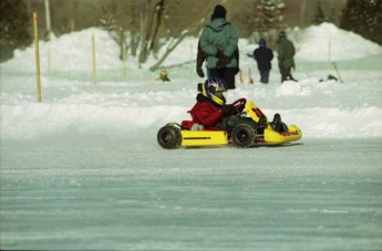 Retour dans le passé - Karting sur Glace, Granby 2000