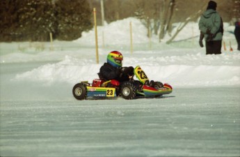 Retour dans le passé - Karting sur Glace, Granby 2000