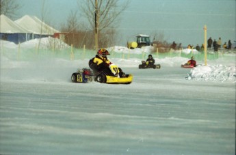 Retour dans le passé - Karting sur Glace, Granby 2000