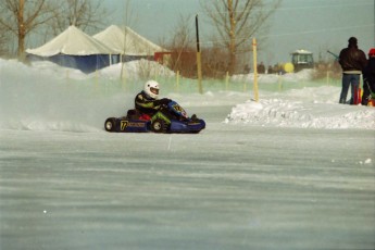 Retour dans le passé - Karting sur Glace, Granby 2000