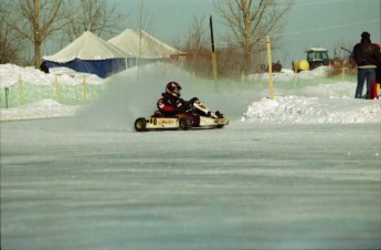 Retour dans le passé - Karting sur Glace, Granby 2000