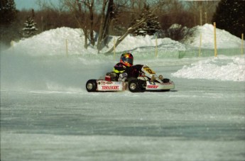 Retour dans le passé - Karting sur Glace, Granby 2000