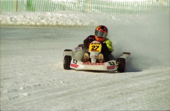 Retour dans le passé - Karting sur Glace, Granby 2000