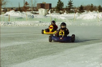 Retour dans le passé - Karting sur Glace, Granby 2000