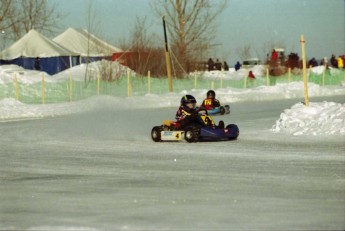 Retour dans le passé - Karting sur Glace, Granby 2000