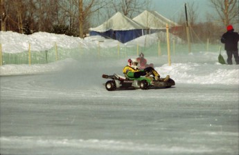 Retour dans le passé - Karting sur Glace, Granby 2000