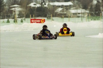 Retour dans le passé - Karting sur Glace, Granby 2000