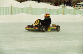 Retour dans le passé - Karting sur Glace, Granby 2000