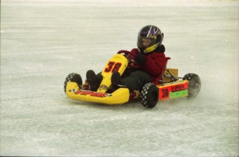 Retour dans le passé - Karting sur Glace, Granby 2000