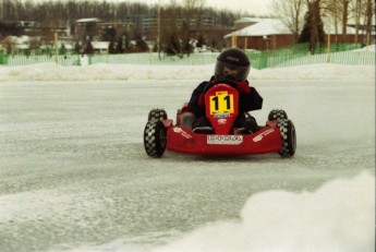 Retour dans le passé - Karting sur Glace, Granby 2000