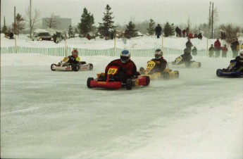 Retour dans le passé - Karting sur Glace, Granby 2000