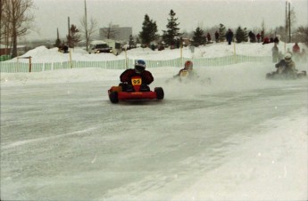 Retour dans le passé - Karting sur Glace, Granby 2000