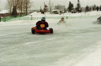 Retour dans le passé - Karting sur Glace, Granby 2000