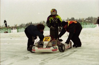 Retour dans le passé - Karting sur Glace, Granby 2000