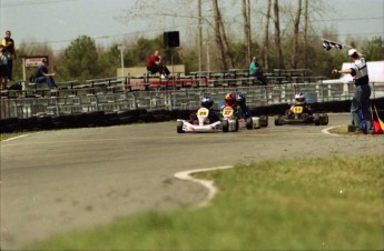 Retour dans le passé - Karting à Pointe-du-Lac 1999