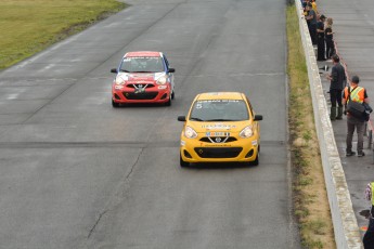 Coupe Nissan Sentra à Shannonville