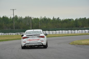 Coupe Nissan Sentra à Shannonville