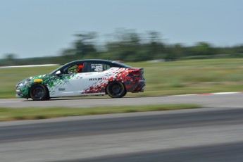 Coupe Nissan Sentra à Shannonville