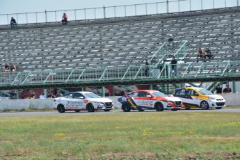 Coupe Nissan Sentra à Shannonville