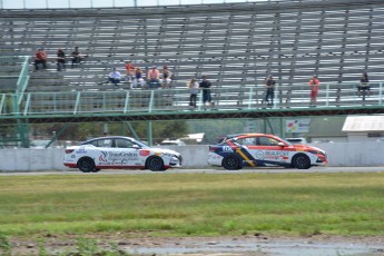 Coupe Nissan Sentra à Shannonville