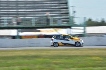 Coupe Nissan Sentra à Shannonville