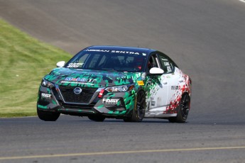 Coupe Nissan Sentra - Classique d'été au Mont-Tremblant