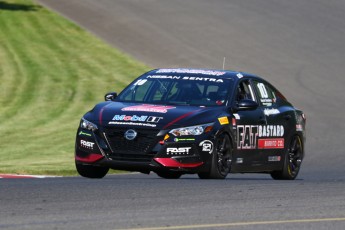 Coupe Nissan Sentra - Classique d'été au Mont-Tremblant