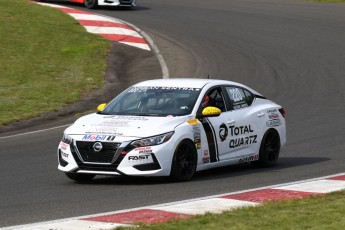 Coupe Nissan Sentra - Classique d'été au Mont-Tremblant