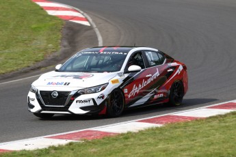 Coupe Nissan Sentra - Classique d'été au Mont-Tremblant