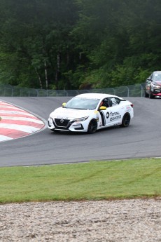 Coupe Nissan Sentra - Classique d'été au Mont-Tremblant