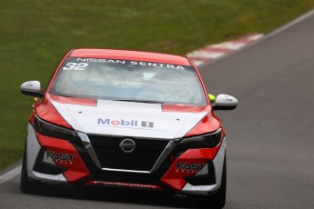 Coupe Nissan Sentra - Classique d'été au Mont-Tremblant