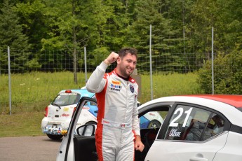 Coupe Nissan Sentra - Classique d'été au Mont-Tremblant