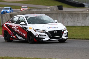 Coupe Nissan Sentra - Classique d'automne au Mont-Tremblant