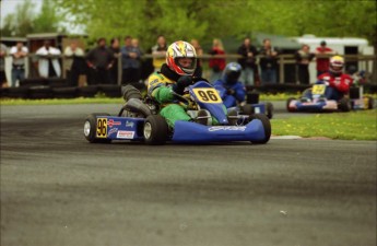 Retour dans le passé - Karting à St-Hilaire en 2000 (suite)