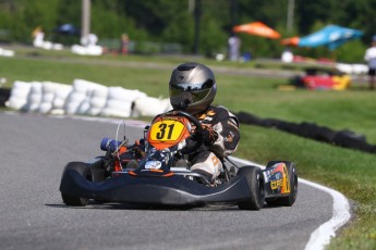 Karting à Pointe-du-Lac - Cup Karts Canada