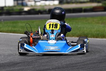 Karting à Pointe-du-Lac - Cup Karts Canada