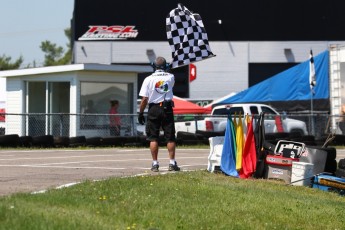 Karting à Pointe-du-Lac - Cup Karts Canada