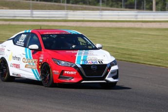 Tremblant juillet 2022 - Coupe Nissan Sentra