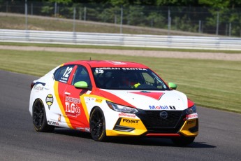 Tremblant juillet 2022 - Coupe Nissan Sentra