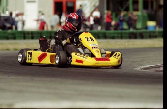 Retour dans le passé - Karting à Saint-Roch-de-l'Achigan - avril 2001