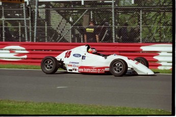 Retour dans le passé - F1600 au GP du Canada 2001