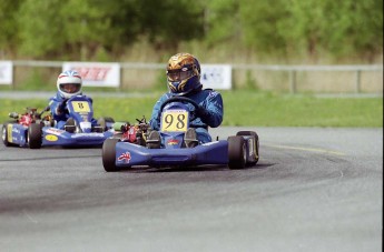 Retour dans le passé - Karting à St-Hilaire - mai 2001