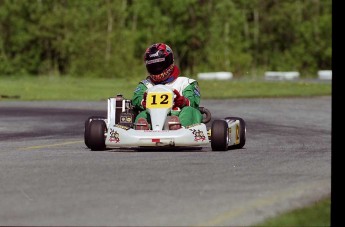 Retour dans le passé - Karting à St-Hilaire - mai 2001