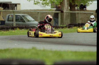 Retour dans le passé - Karting à St-Hilaire - mai 2001