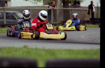 Retour dans le passé - Karting à St-Hilaire - mai 2001