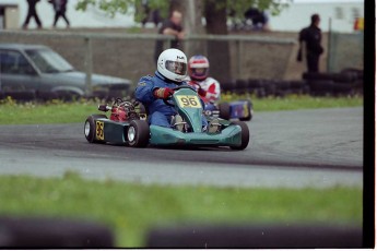 Retour dans le passé - Karting à St-Hilaire - mai 2001