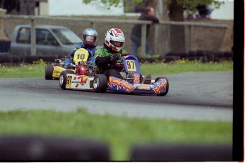 Retour dans le passé - Karting à St-Hilaire - mai 2001