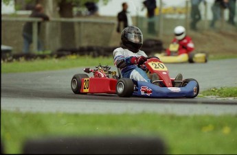 Retour dans le passé - Karting à St-Hilaire - mai 2001