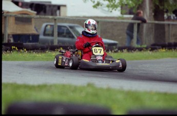 Retour dans le passé - Karting à St-Hilaire - mai 2001